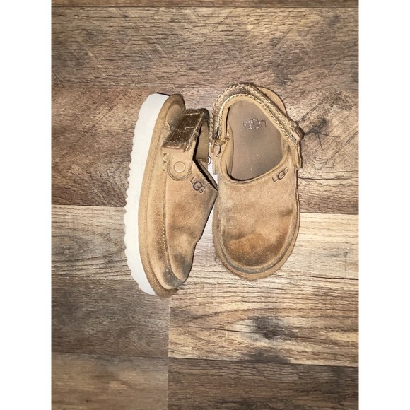 UGG® GOLDENSTAR CLOGS Toddler size 9 Brown - Picture 4 of 6